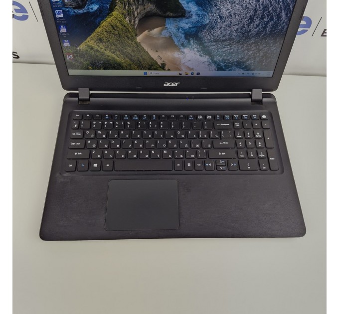 Acer Aspire ES1-533