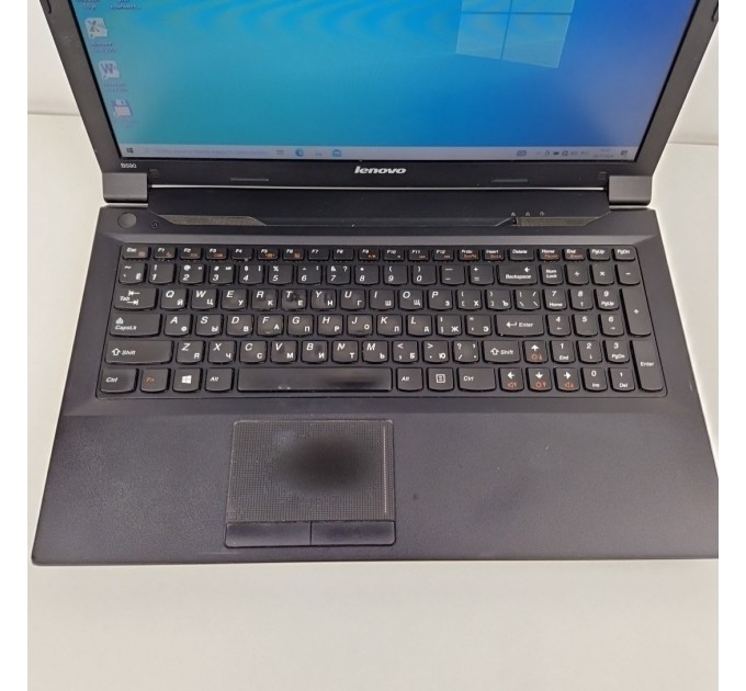 Lenovo b590
