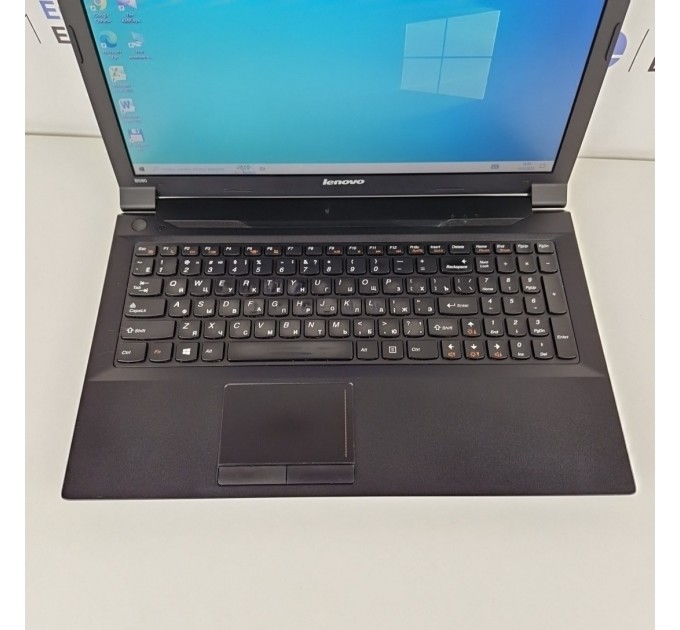 Lenovo b590